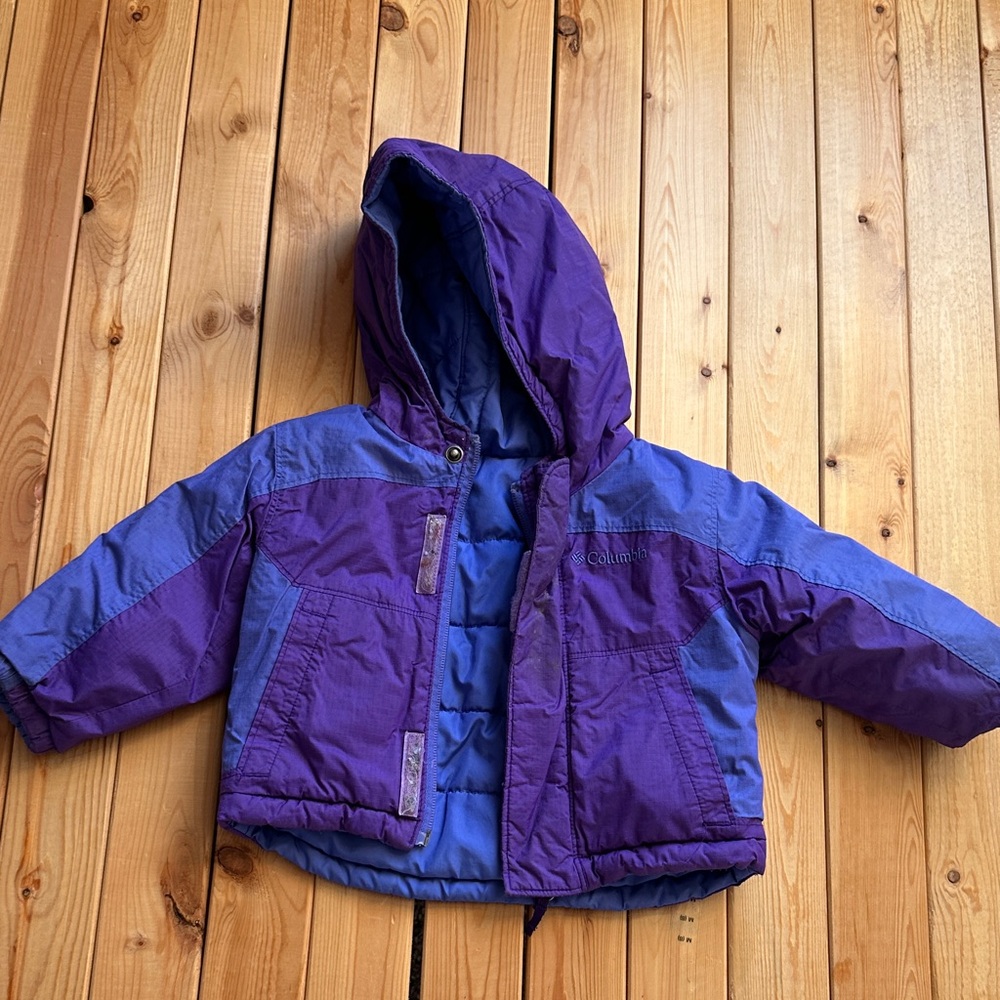 Columbia vintage Two-Tone Purple and Blue Jacket warm car seat friendly